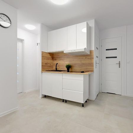 Pokoje Gdansk Zaspa 5B 格但斯克 外观 照片